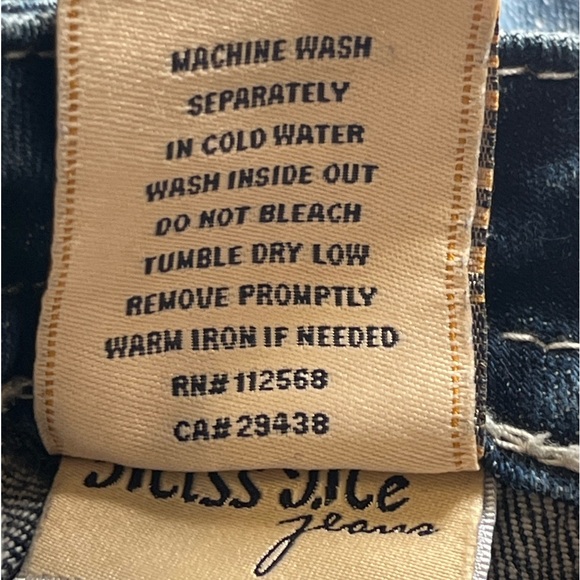 Miss Me Women's Signature Boot Floral Embroidred Jeans Blue White Size 30 - Picture 9 of 16